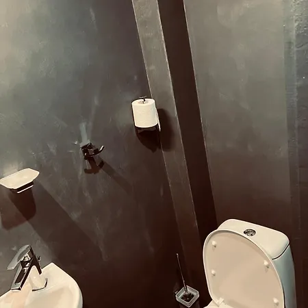 Lägenhet Black Cat Karlovo